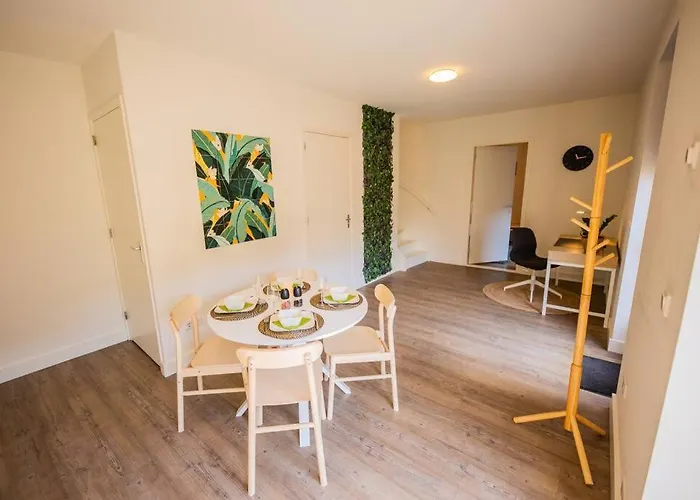 Lovely 3 Bedroom In 65m2 - Sd23n *