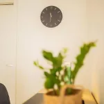 Lovely 3 Bedroom In 65m2 - Sd23n דירה