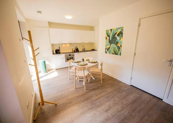 Lägenhet Lovely 3 Bedroom In 65m2 - Sd23n *